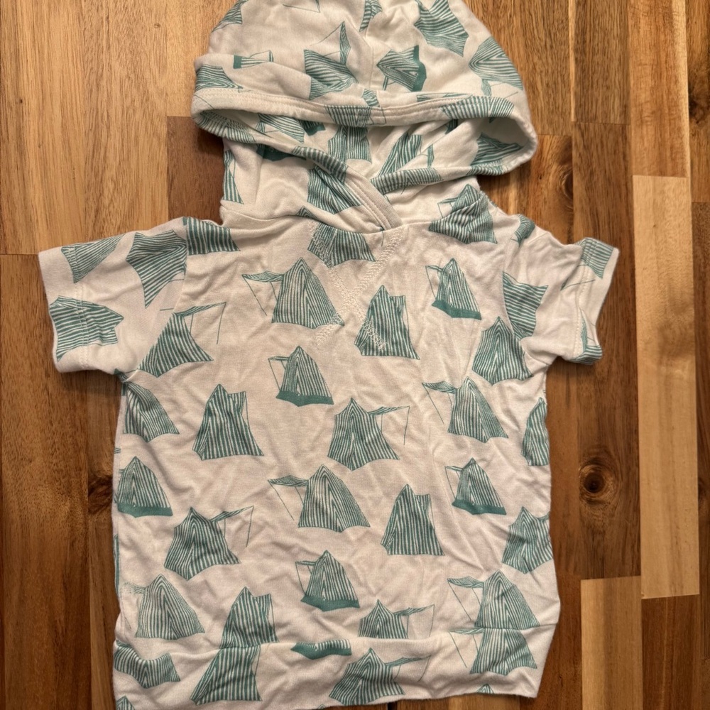 Kate Quinn Baby Short Sleeve Hoodie Bamboo Viscose Teal Tent Print 3-6 Months